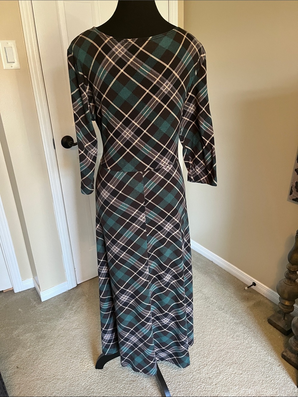 Plaid Teal and Black Maxi Dress with Scoop Neck - Picture 5 of 10